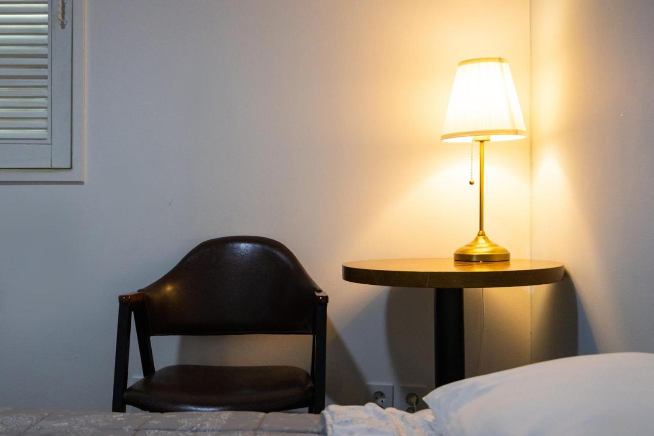 Hotel Junoh Szöul Kültér fotó