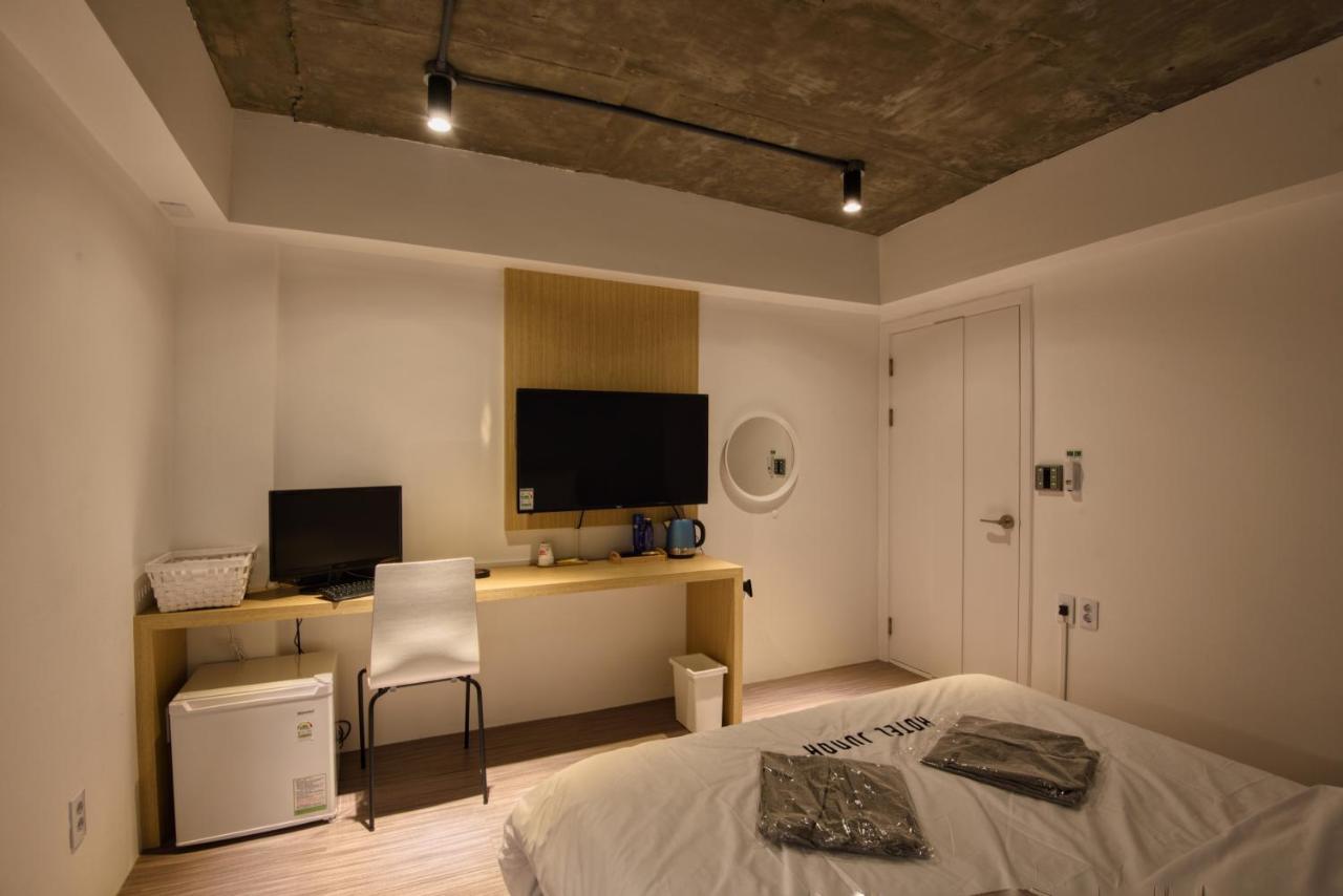 Hotel Junoh Szöul Kültér fotó